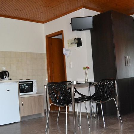 Anna Apartments Kontokali Kamer foto