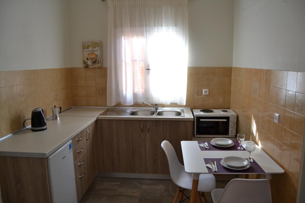 Anna Apartments Kontokali Kamer foto